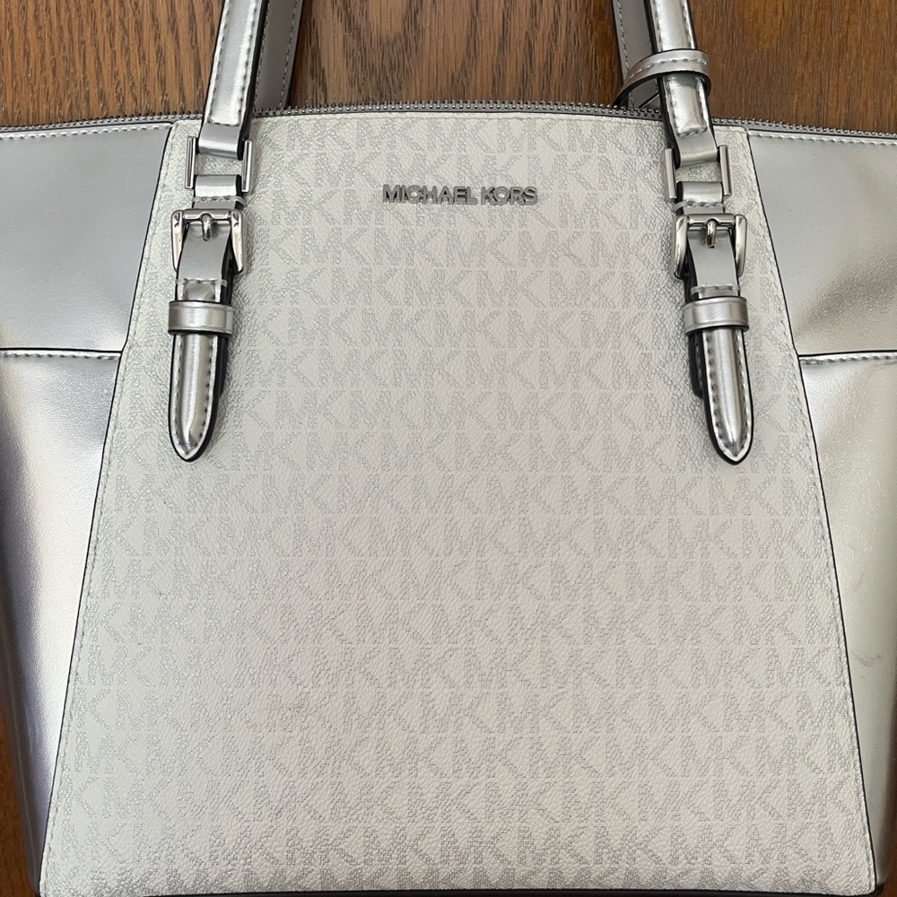 Michael Kors Metallic Silver and Cream Tote - Picture 2 of 4